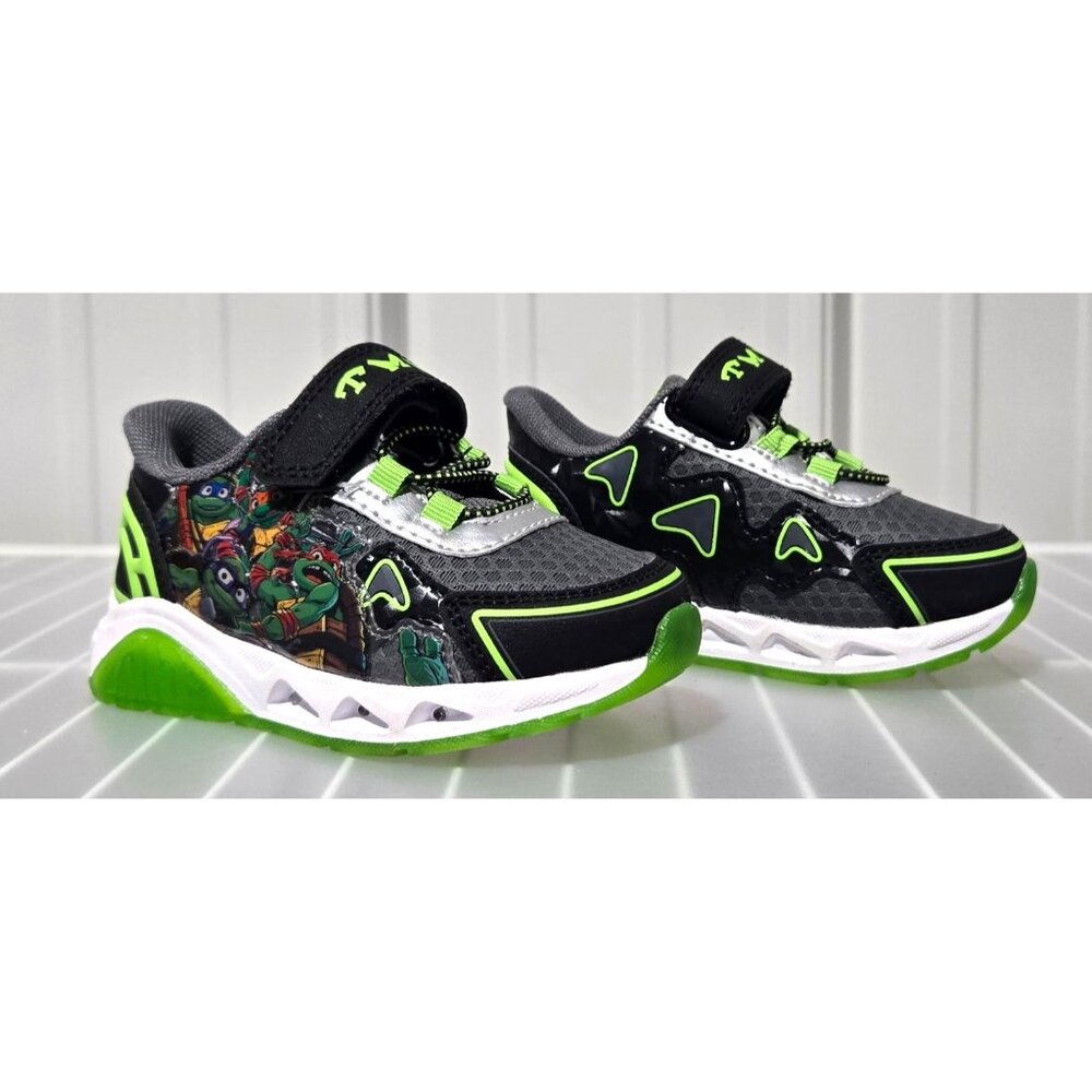 TMNT Teenage Mutant Ninja Turtles Light Up Black Sneakers - Little Boys' 7